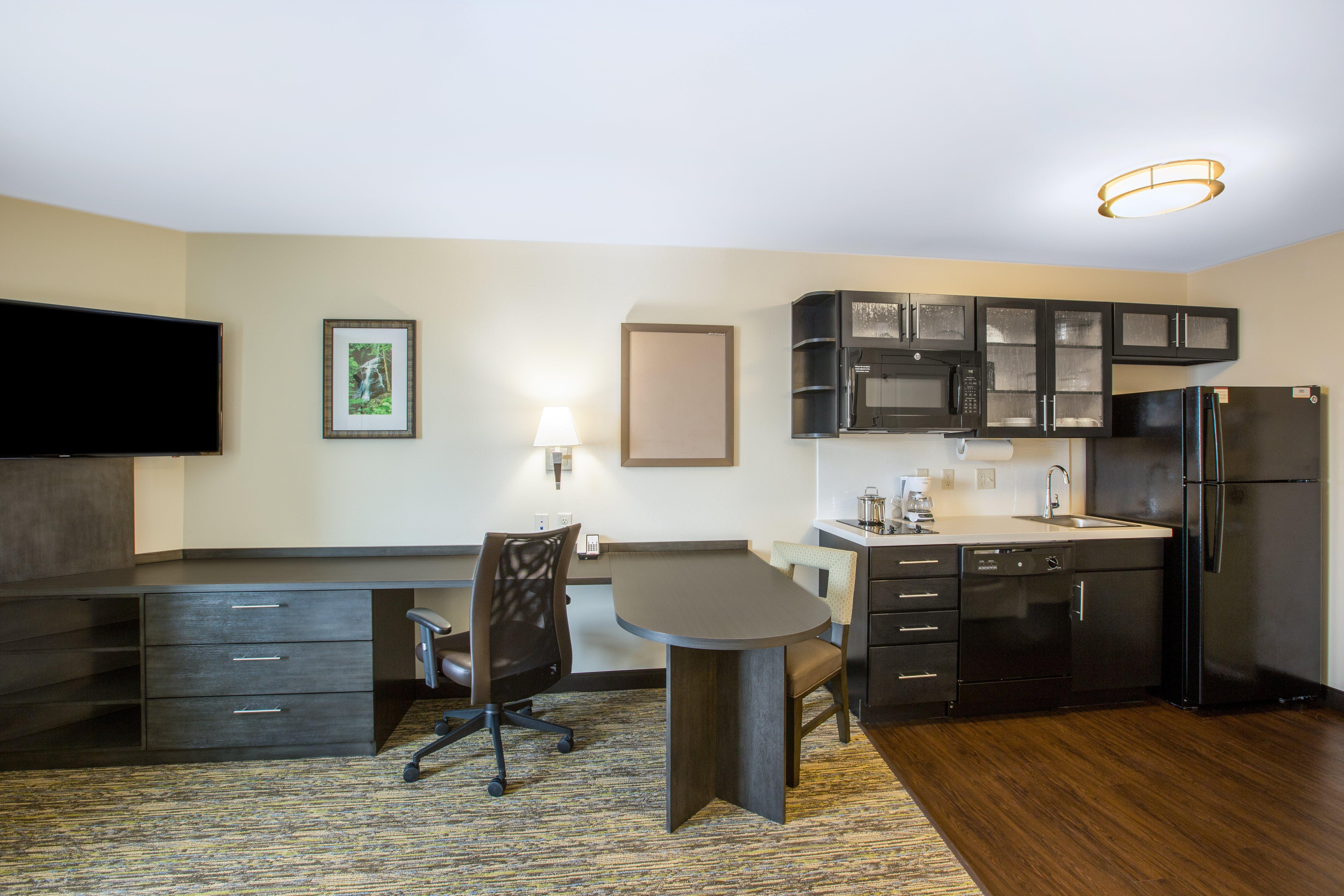 Candlewood Suites - Omaha Millard Area By Ihg מראה חיצוני תמונה